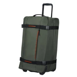 American Tourister Urban Track Wheeled Duffle M - 68cm -Travelpro Store 143164 3457 URBAN TRACK DUFFLEWH M FRONT34 91649.1673262133