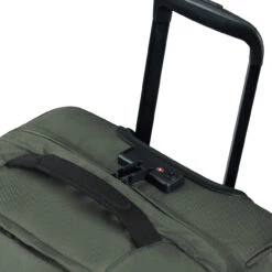 American Tourister Urban Track Wheeled Duffle M - 68cm -Travelpro Store 143164 3457 URBAN TRACK DUFFLEWH M WHEEL HANDLE 43763.1673262133