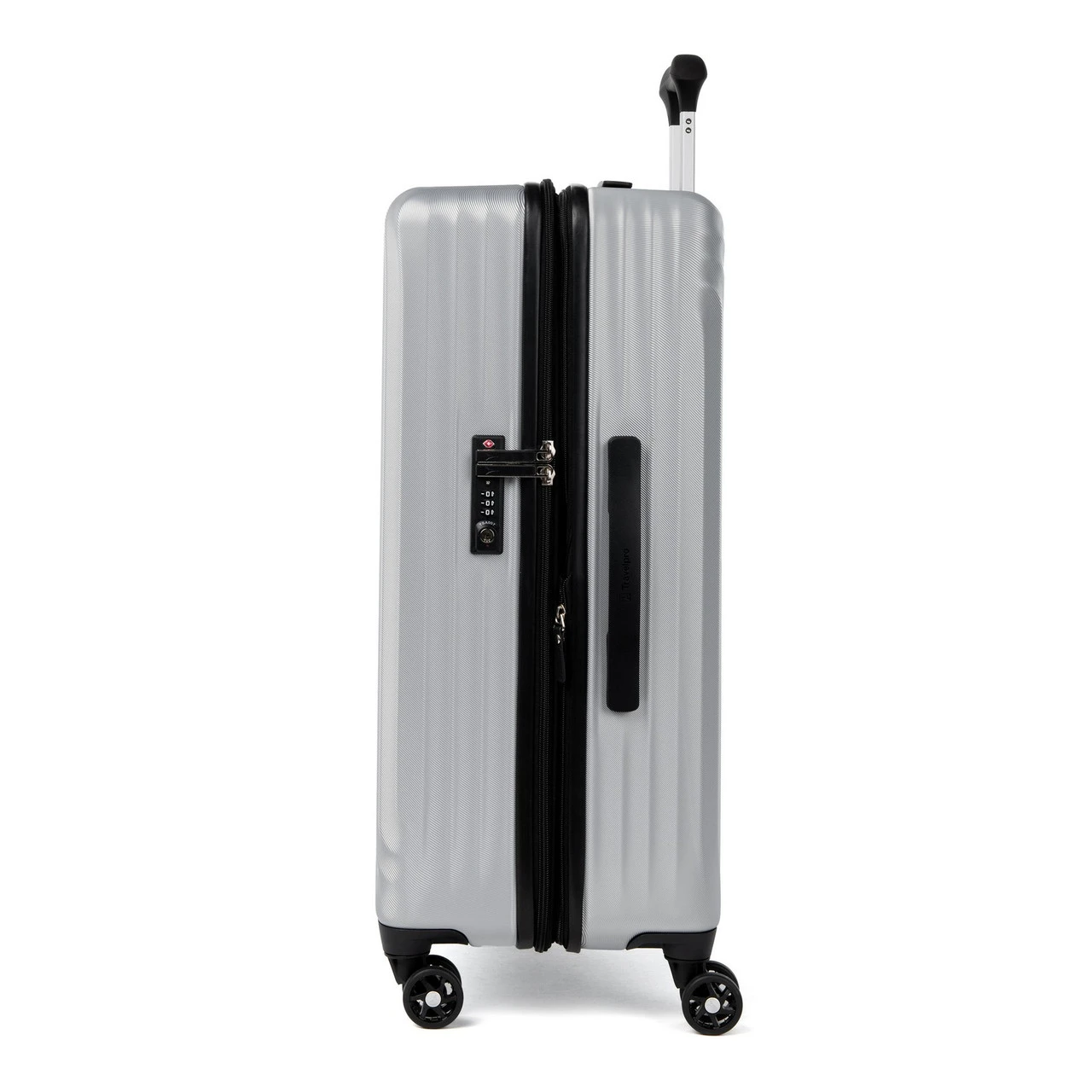 Travelpro Maxlite Air Expandable Medium Suitcase - 70cm 13 Travelpro Maxlite Air Expandable Medium Suitcase - 70cm - Image 11