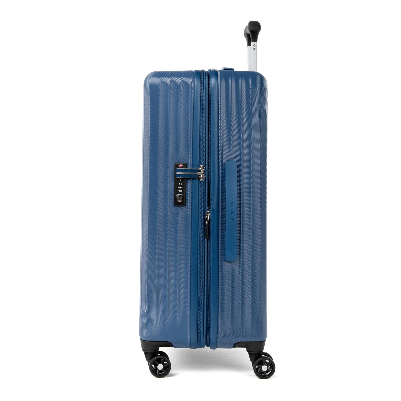 Travelpro Maxlite Air Expandable Medium Suitcase - 70cm 5 Travelpro Maxlite Air Expandable Medium Suitcase - 70cm - Image 3