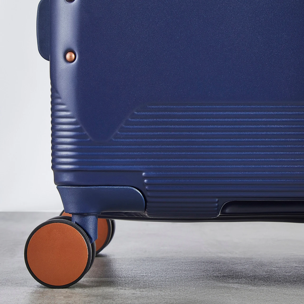 Rock Mayfair 4 Wheel Cabin Suitcase - 54cm 14 Rock Mayfair 4 Wheel Cabin Suitcase - 54cm - Image 12