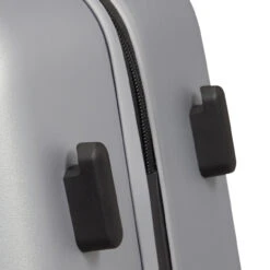 Samsonite Quadrix 4 Wheel Cabin Suitcase - 55cm -Travelpro Store QUADRIX SPINNER BOTTOM STUD 3 70719.1692269206