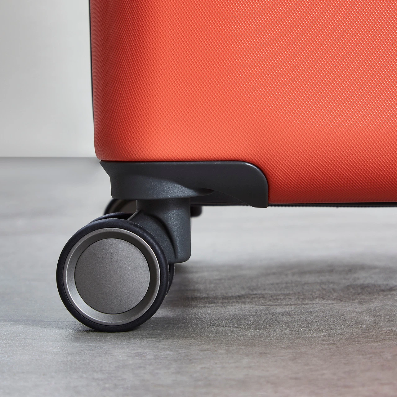 Rock Bali 4 Wheel Cabin Suitcase - 55cm 14 Rock Bali 4 Wheel Cabin Suitcase - 55cm - Image 12