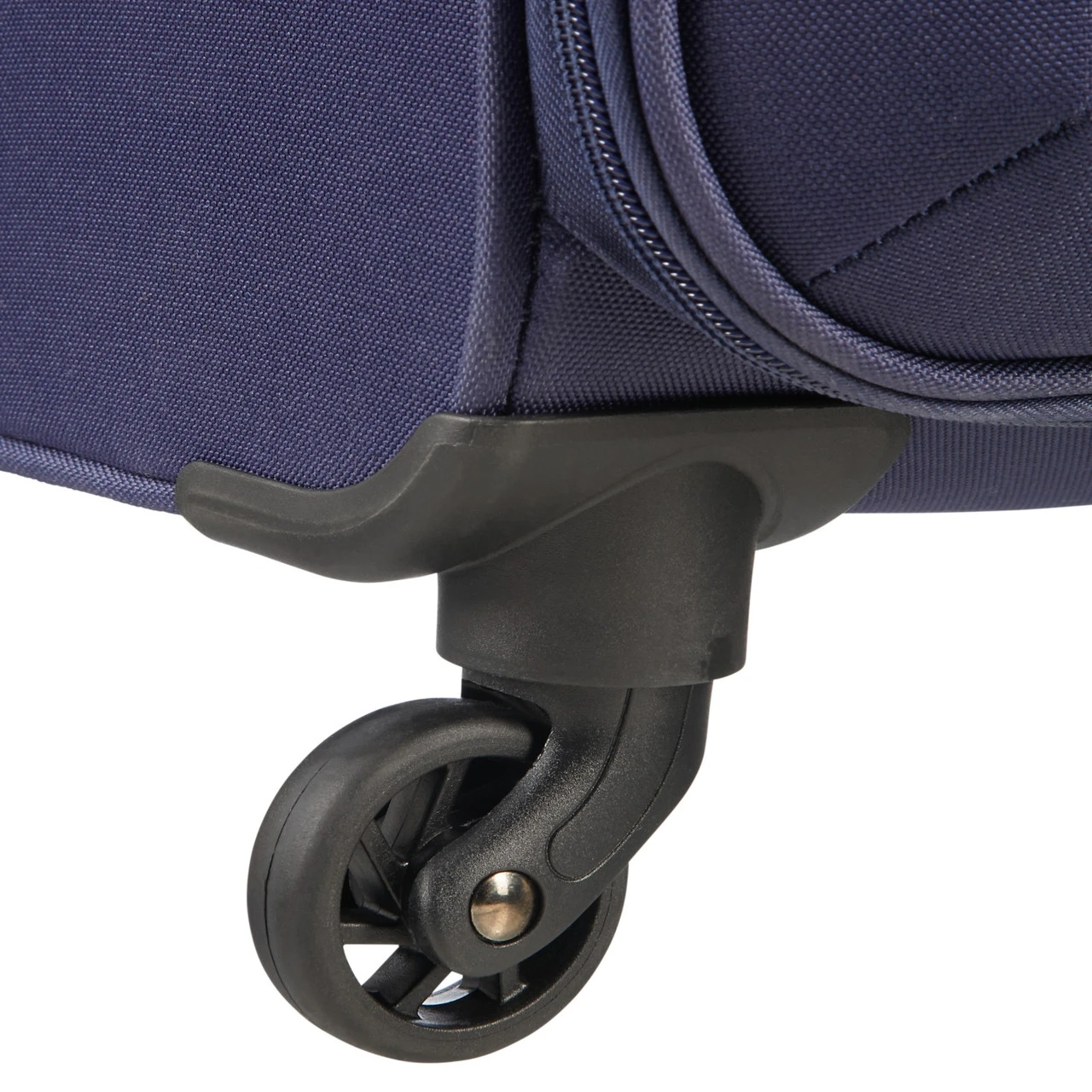 American Tourister Holiday Heat 3 Piece Luggage Set - 55cm, 67cm & 79cm 13 American Tourister Holiday Heat 3 Piece Luggage Set - 55cm, 67cm & 79cm - Image 11